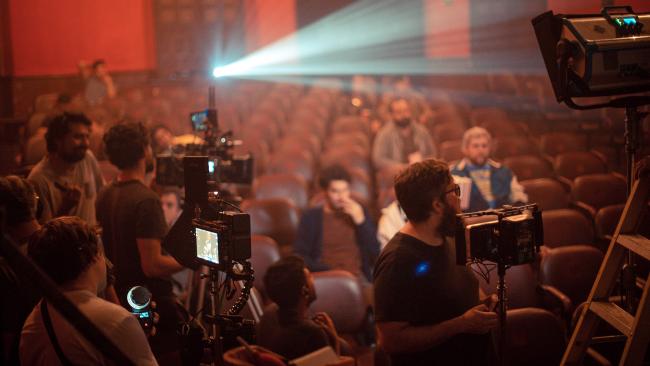 Nuevos programas educativos  para formación relacionada a la producción audiovisual